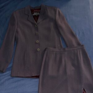 Elegant Dark Gray Women's Blazer and Skirt Set